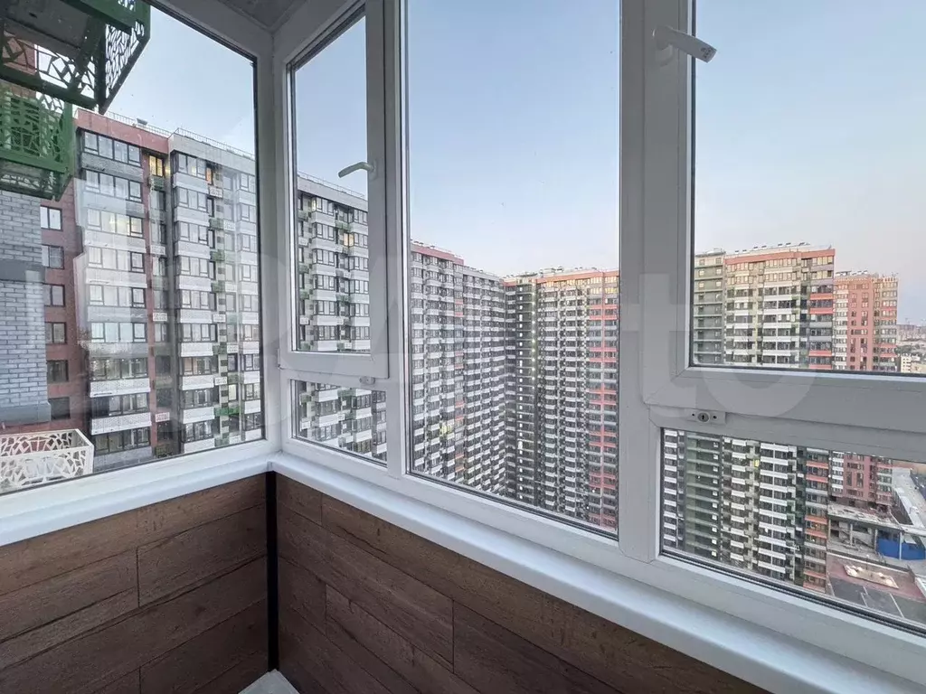 Квартира-студия, 30 м, 20/25 эт. - Фото 0