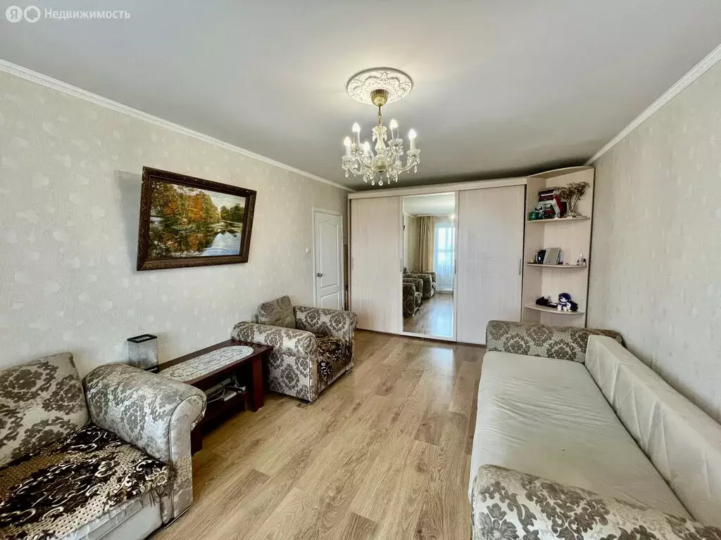 1-комнатная квартира: Тверь, улица Коминтерна, 43 (37 м) - Фото 0