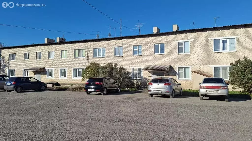2-комнатная квартира: Абатское, улица 8 Марта, 2 (43 м) - Фото 0