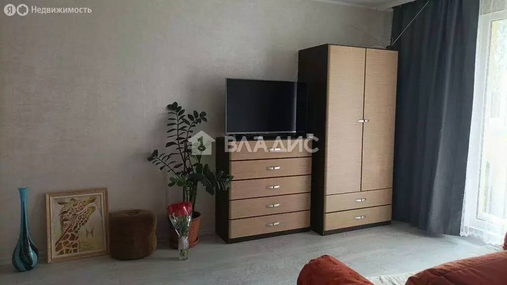 1-комнатная квартира: Калининград, улица Дзержинского, 172 (36.1 м) - Фото 0