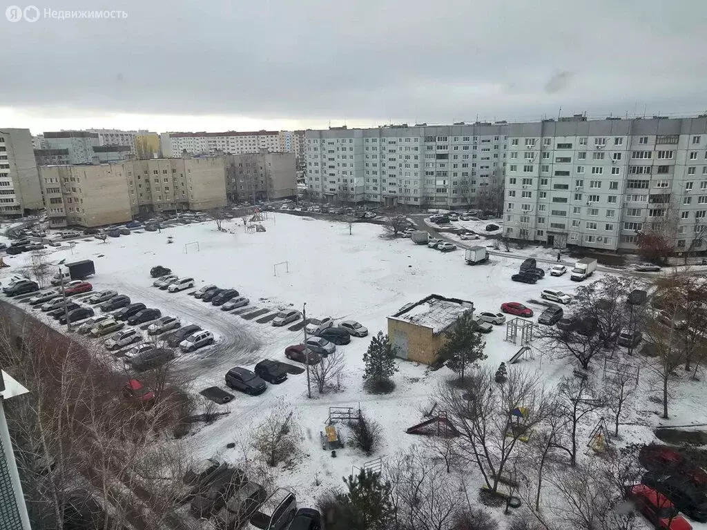 3-комнатная квартира: Балаково, Степная улица, 37/2 (70 м) - Фото 0