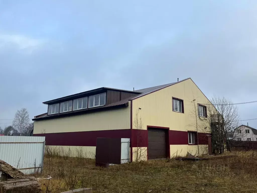 Помещение свободного назначения в Новгородская область, Валдай Зеленая ... - Фото 1