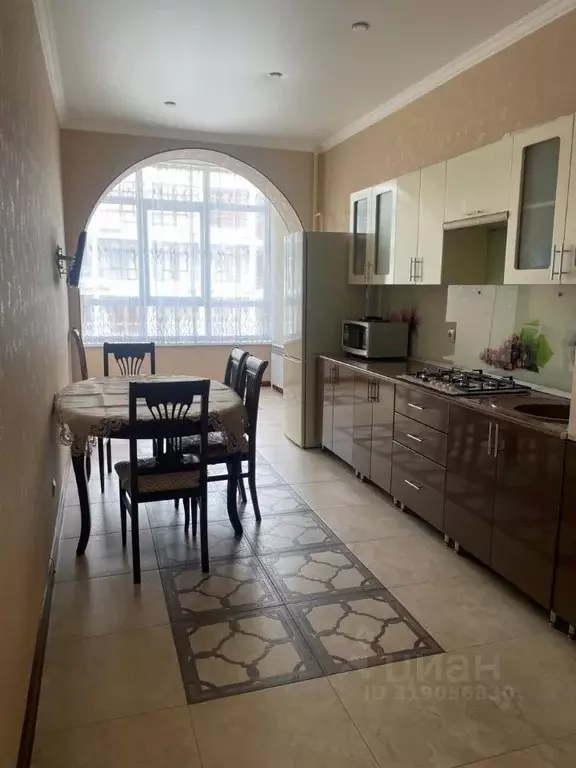 2-к кв. Краснодарский край, Геленджик Крымская ул., 19к1 (80.0 м) - Фото 0