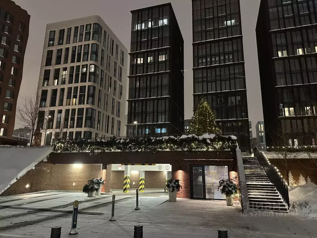 Гараж в Москва ул. Усачева, 11Б (4 м) - Фото 1