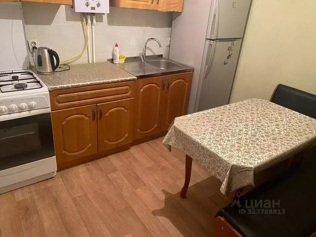 1-к кв. Карачаево-Черкесия, Черкесск Красноармейская ул., 41 (30.0 м) - Фото 0