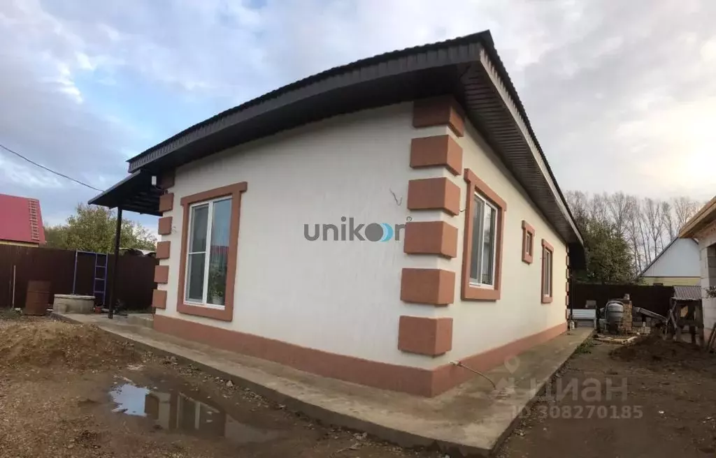 Дом в Башкортостан, Иглинский сельсовет, с. Иглино ул. Ветеранов, 10 ... - Фото 1