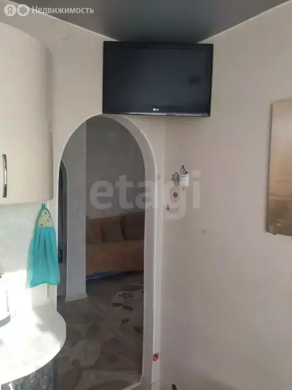 2-комнатная квартира: Райчихинск, улица Победы, 4 (40.8 м) - Фото 1