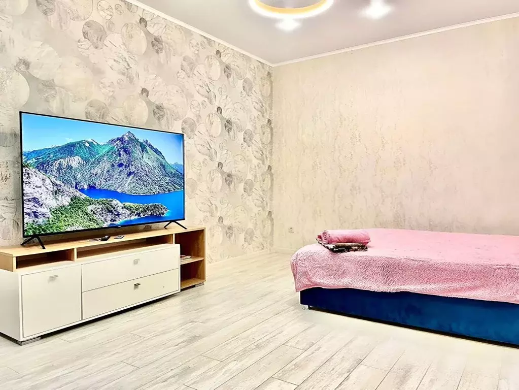 1-к кв. Астраханская область, Астрахань ул. Савушкина, 6И (38.0 м) - Фото 2