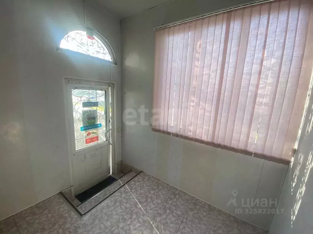 Помещение свободного назначения в Адыгея, Майкоп Краснооктябрьская ... - Фото 1