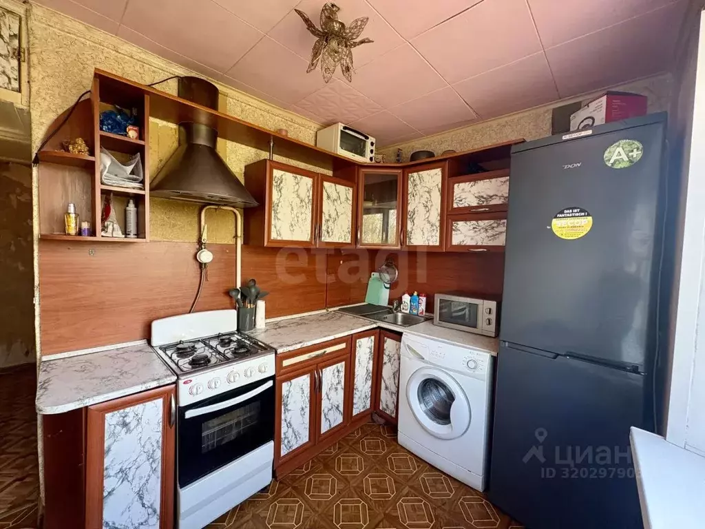 2-к кв. Псковская область, Остров Загородная ул., 20 (48.0 м) - Фото 1