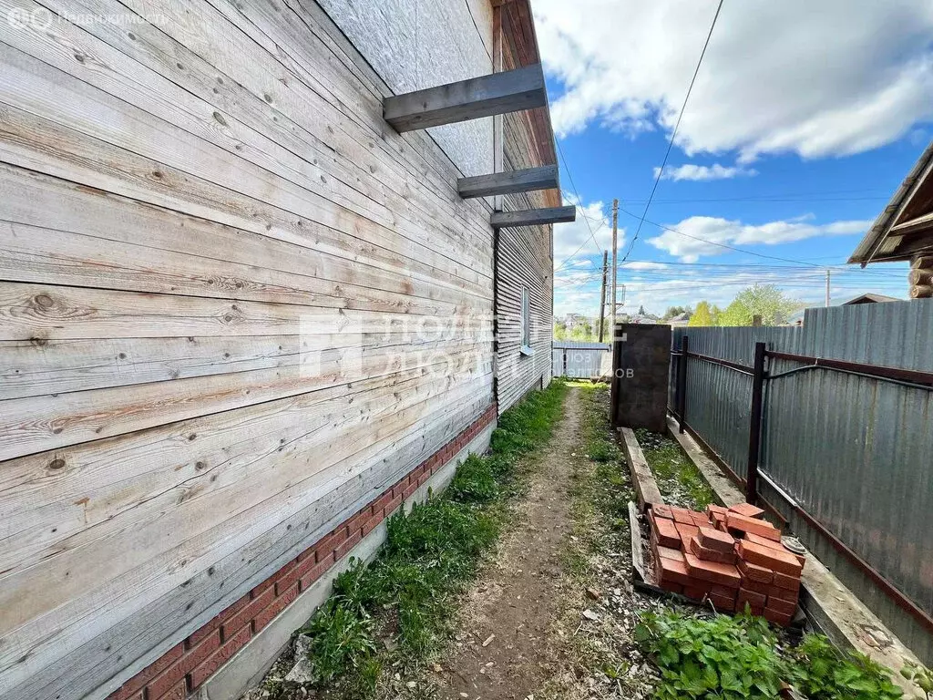 3-комнатная квартира: село Фоки, улица Кирова, 17 (73.6 м) - Фото 1