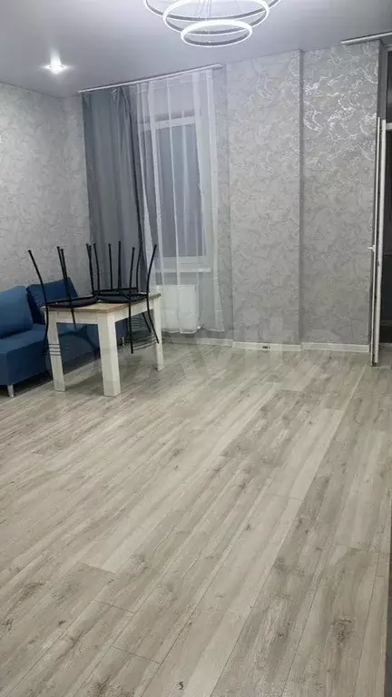Комната 25 м в 3-к., 1/8 эт. - Фото 0