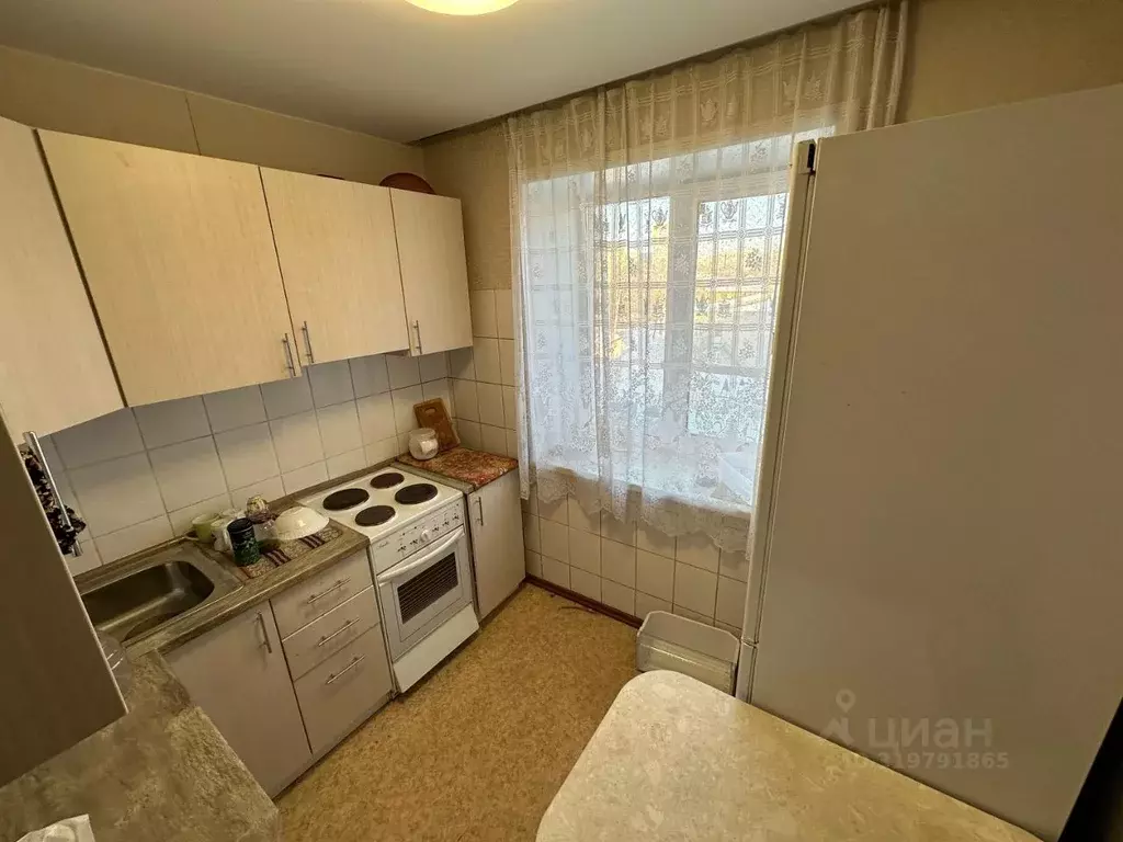 3-к кв. Алтайский край, Барнаул ул. Челюскинцев, 78А (51.6 м) - Фото 0