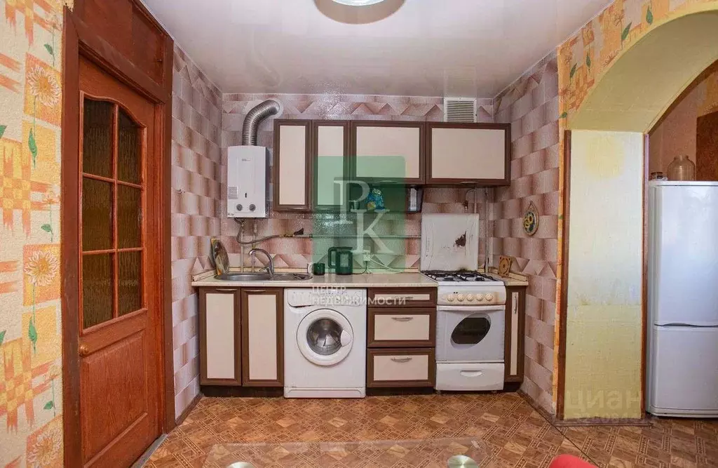 3-к кв. Севастополь ул. Генерала Лебедя, 34 (77.3 м) - Фото 2