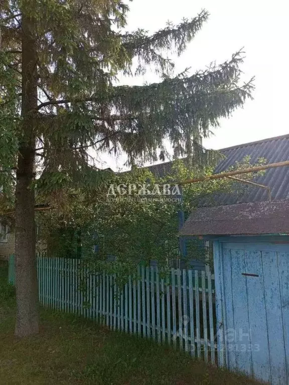 Дом в Белгородская область, Старооскольский городской округ, с. ... - Фото 1