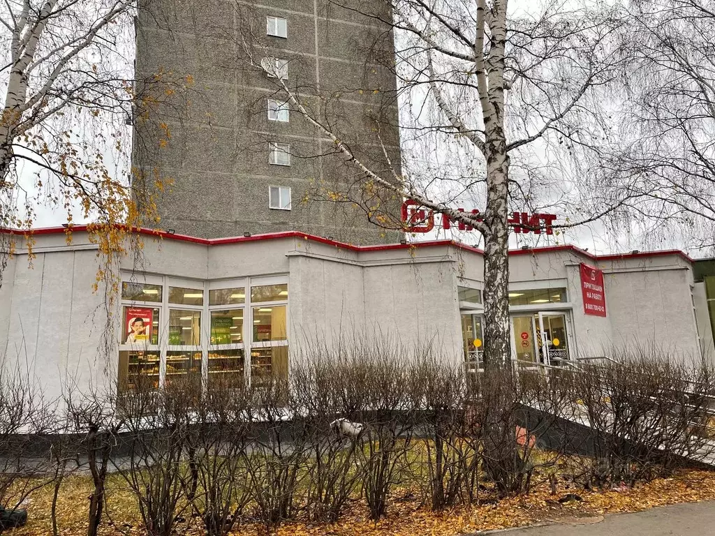 Торговая площадь в Свердловская область, Екатеринбург ул. Академика ... - Фото 1