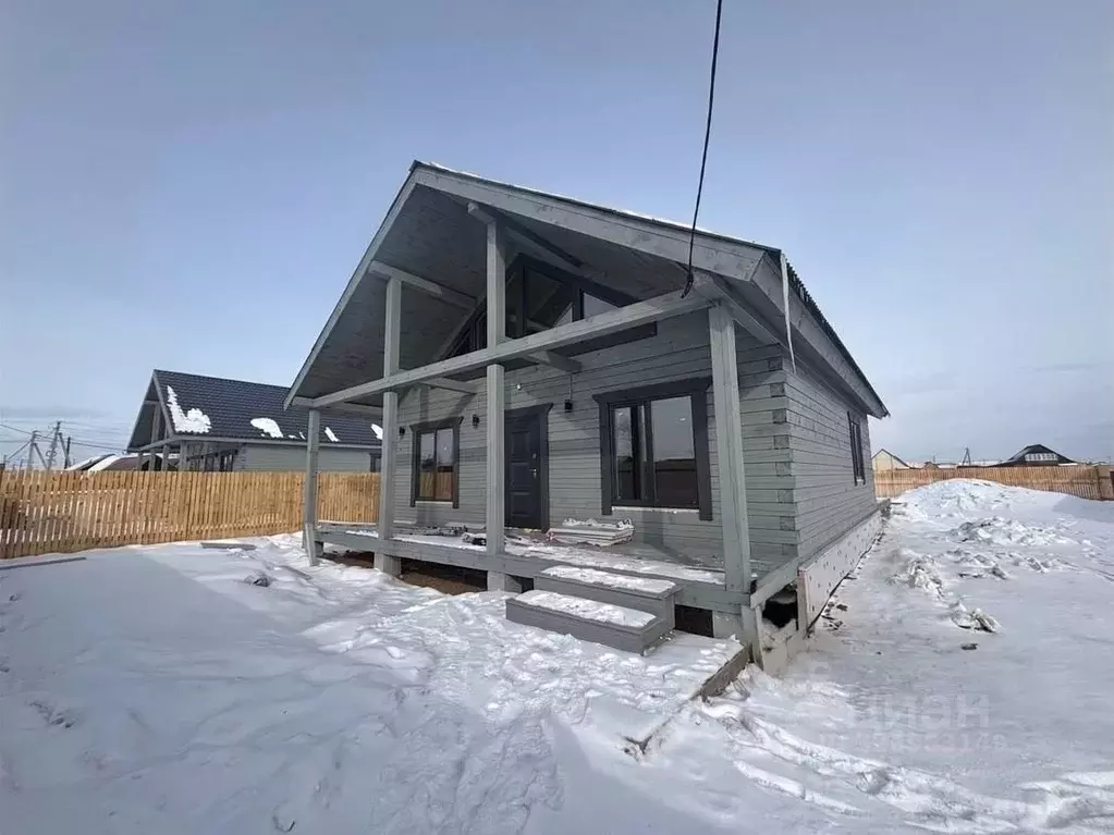 Дом в Иркутская область, Иркутский муниципальный округ, с. Хомутово ... - Фото 1