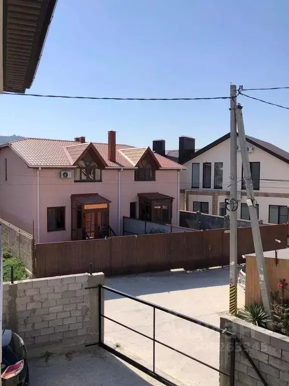 Дом в Краснодарский край, Новороссийск пер. Штормовой, 10 (130 м) - Фото 0