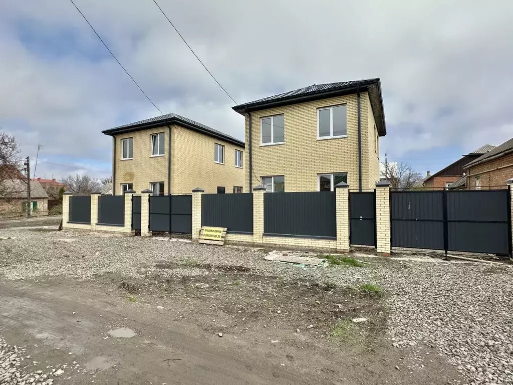 Дом в Ростовская область, Таганрог ул. Ромазанова (97 м) - Фото 0