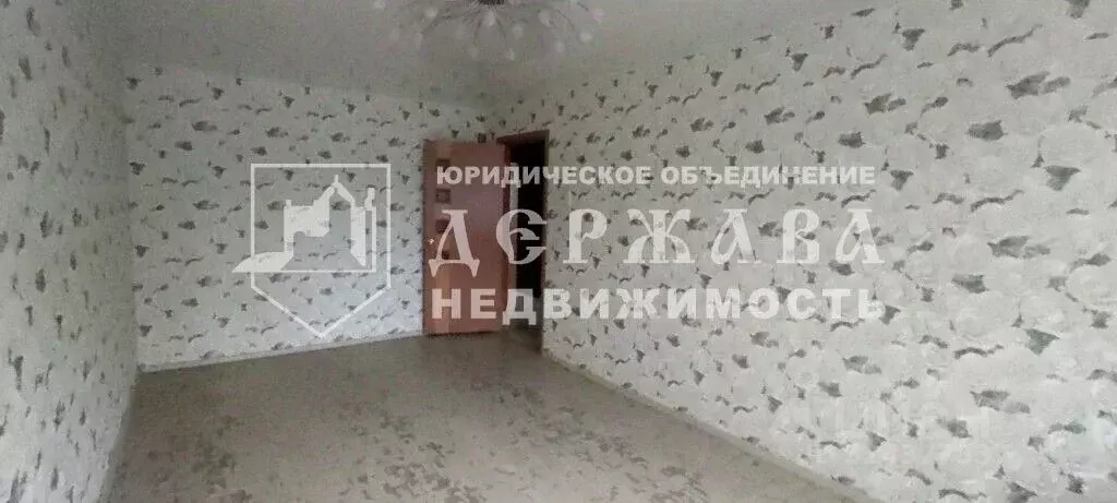 3-к кв. Кемеровская область, Междуреченск просп. 50 лет Комсомола, 52 ... - Фото 1