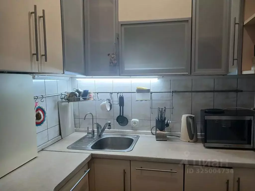 2-к кв. Калининградская область, Калининград Угловая ул., 6 (65.0 м) - Фото 2