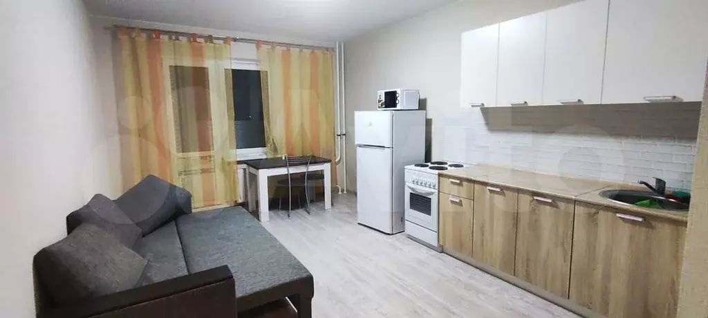 2-к. квартира, 43 м, 3/17 эт. - Фото 0