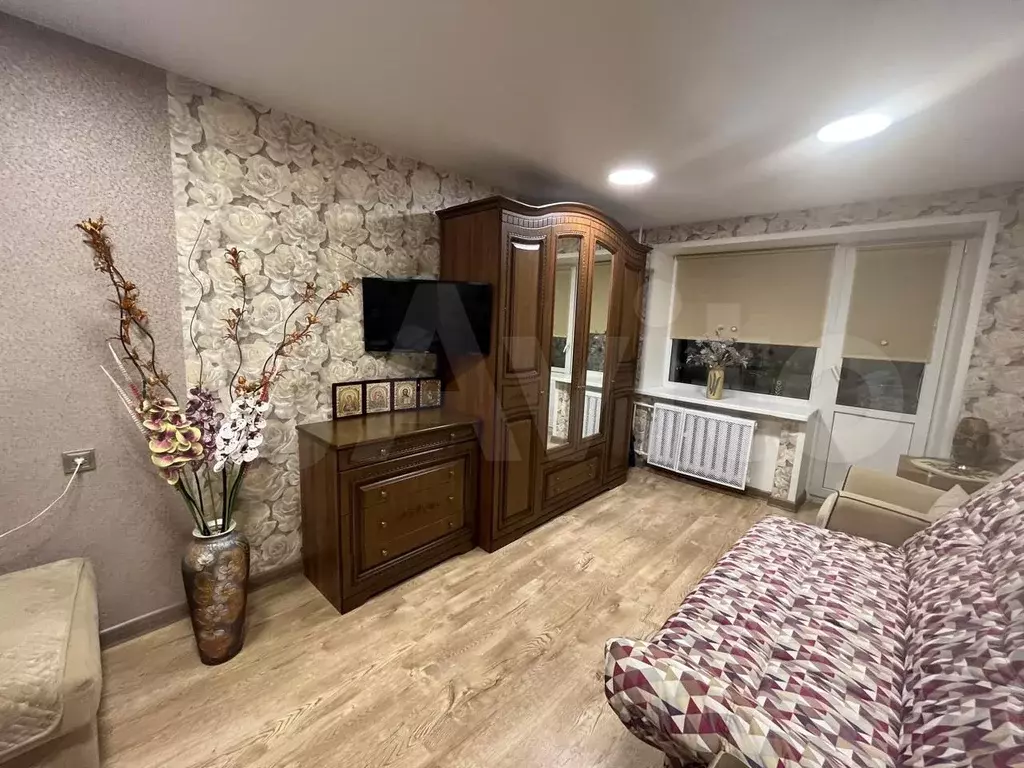 1-к. квартира, 32 м, 4/5 эт. - Фото 0