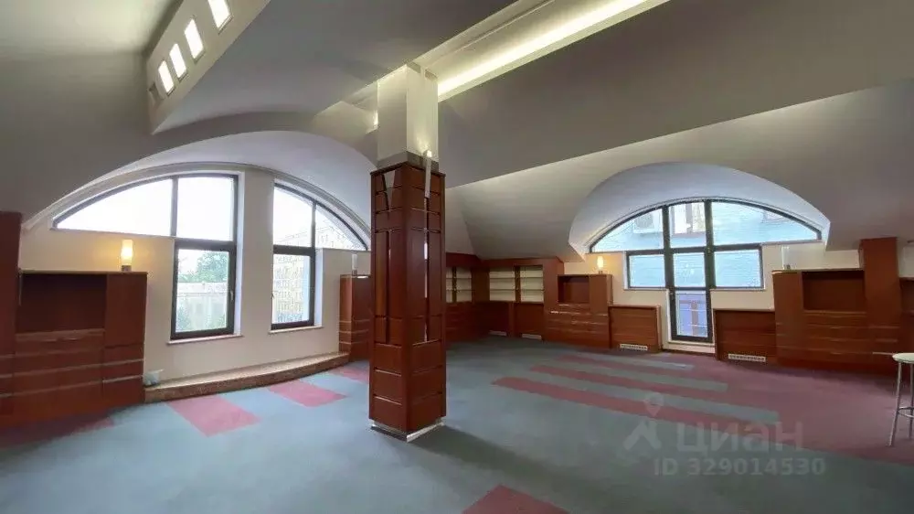 Офис в Москва ул. Земляной Вал, 68/18С5 (376 м) - Фото 1