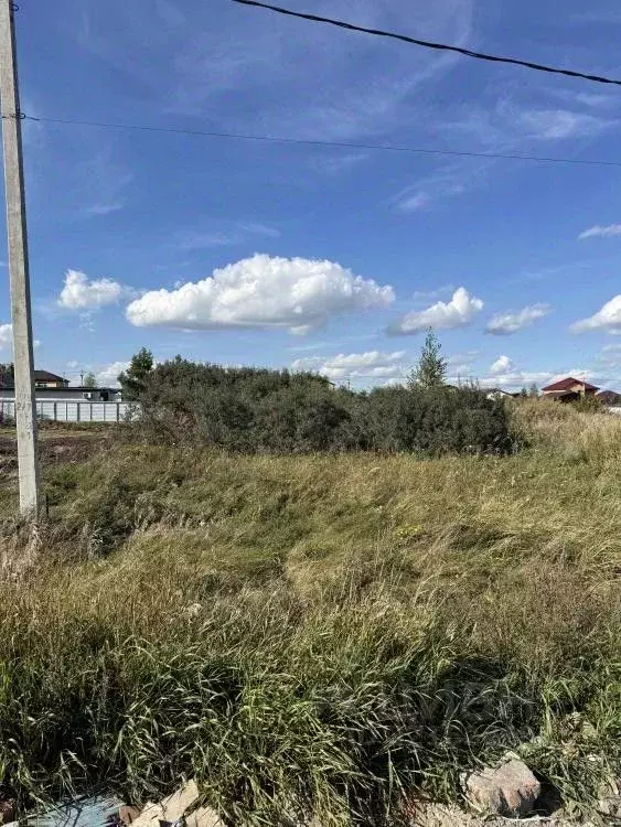 Участок в Омская область, Омск ул. 6-я Семейная (8.1 сот.) - Фото 1