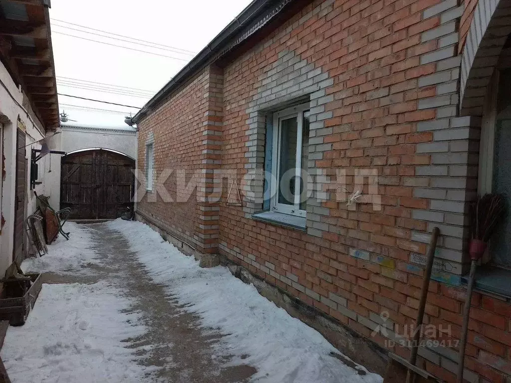 Дом в Хакасия, Абакан Центральная ул. (95 м) - Фото 2