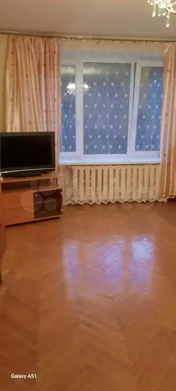 1-к. квартира, 32 м, 11/12 эт. - Фото 0