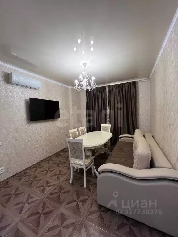 2-к кв. Крым, Симферопольский район, с. Мирное ул. Крымской Весны ... - Фото 0