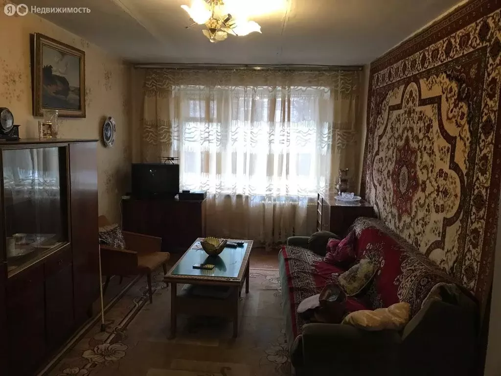 3-комнатная квартира: Курск, улица Чехова, 38 (63 м) - Фото 1