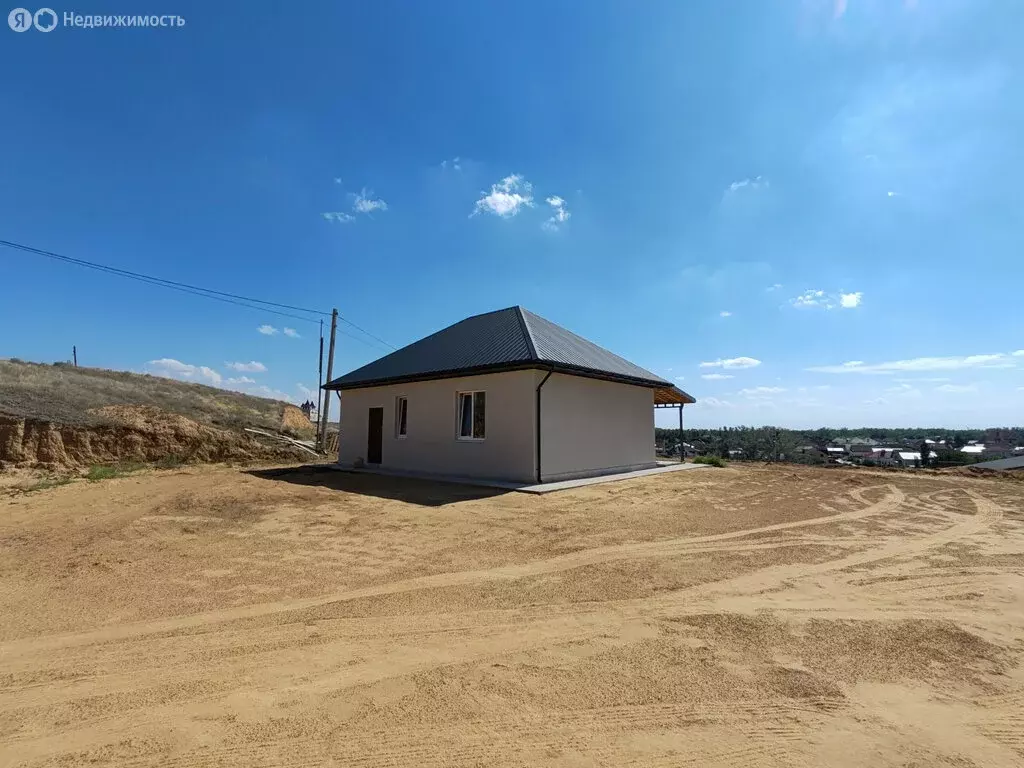 Дом в Ахтубинское сельское поселение, посёлок Киляковка, Нагорная ... - Фото 1