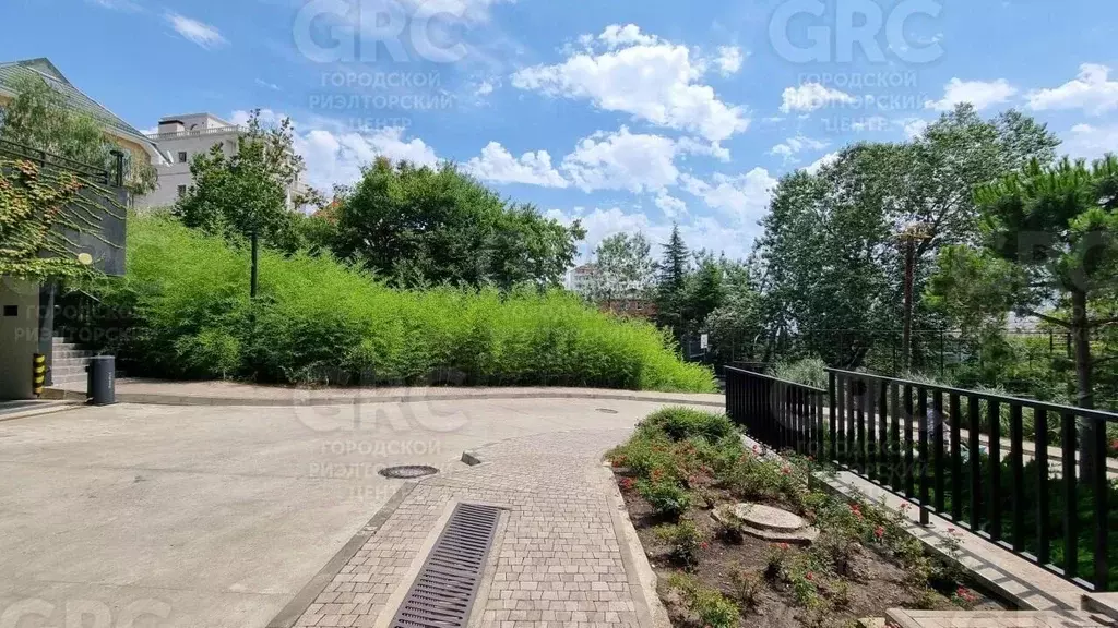 Гараж в Краснодарский край, Сочи Курортный просп., 96Гс1 (15 м) - Фото 1