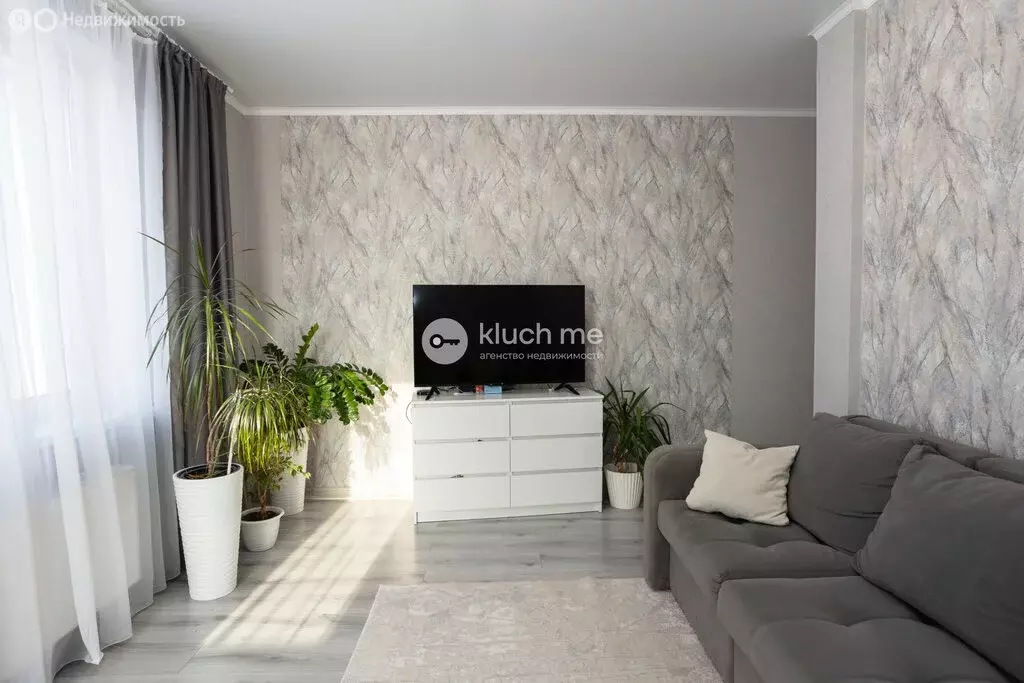 2-комнатная квартира: Казань, улица Сабан, 5В (56 м) - Фото 1