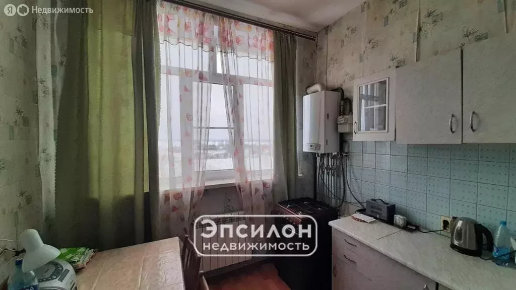 1-комнатная квартира: посёлок Лазурный, 4 (39 м) - Фото 1