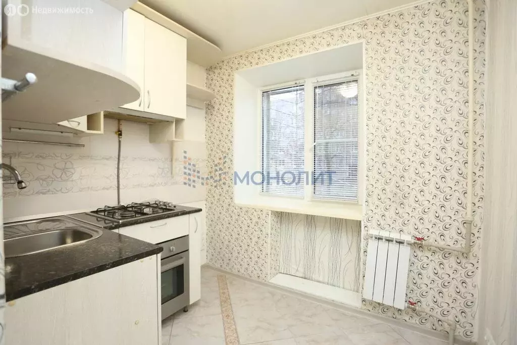 3-комнатная квартира: Нижний Новгород, жилой район Северный, улица ... - Фото 1