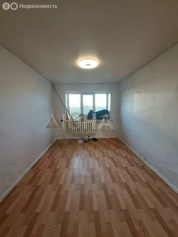 1к в 4-комнатной квартире (18 м) - Фото 1