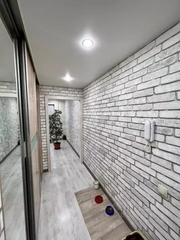 2-к кв. Кемеровская область, Новокузнецк ул. Циолковского, 54 (42.6 м) - Фото 1