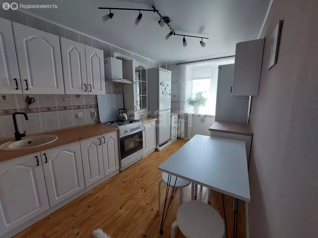 3-комнатная квартира: Саратов, 2-я Садовая улица, 65/71 (61.5 м) - Фото 2