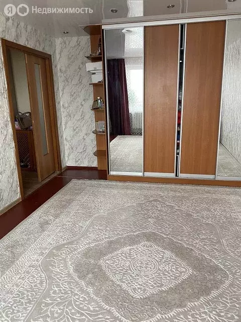 2-комнатная квартира: Екатеринбург, улица Бебеля, 156 (42.6 м) - Фото 1