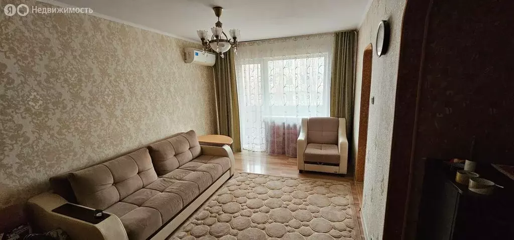 3-комнатная квартира: Уссурийск, Владивостокское шоссе, 117А (57.5 м) - Фото 1