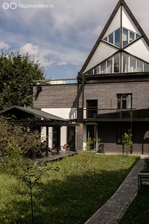 Дом в Москва, улица Саврасова, 7 (360 м) - Фото 1