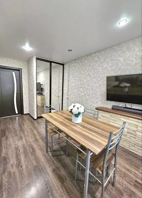 4-к кв. Татарстан, Казань ул. Братьев Касимовых, 28 (71.0 м) - Фото 0