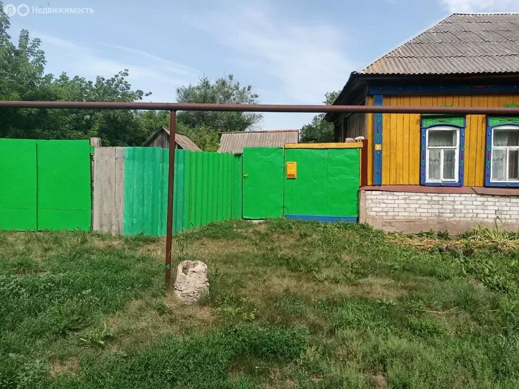 Дом в Зоркинское муниципальное образование, село Воротаевка, ... - Фото 0