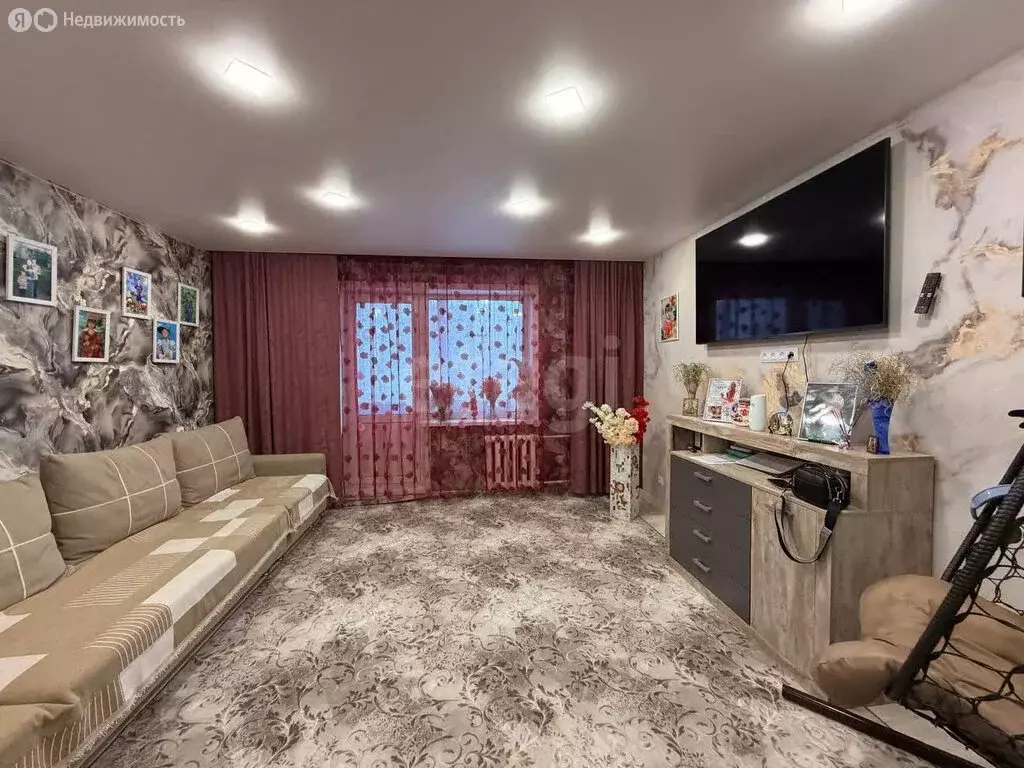 4-комнатная квартира: Ачинск, улица Мира, 12 (78.6 м) - Фото 1