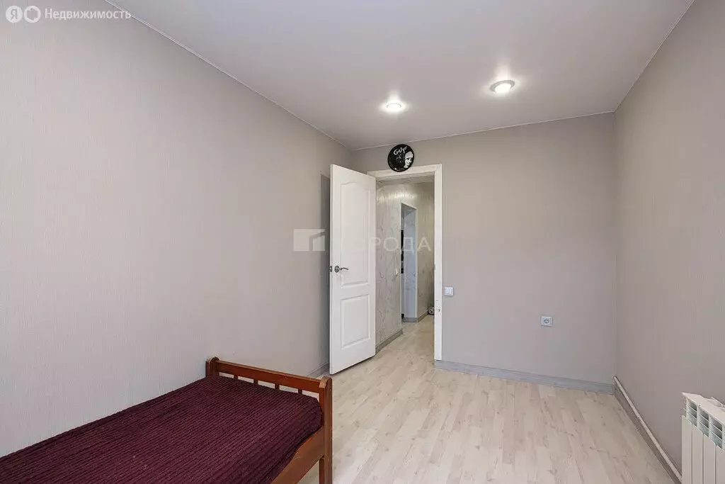 Дом в Новосибирская область, рабочий посёлок Коченёво, улица Есенина, ... - Фото 1