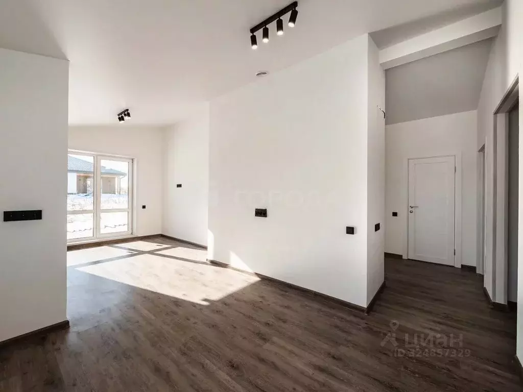 Дом в Новосибирская область, Мошковский район, пос. Октябрьский, Мира ... - Фото 1