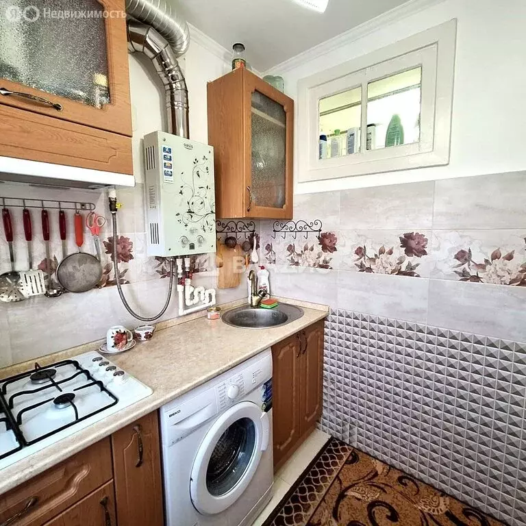 3-комнатная квартира: Ейск, Коммунистическая улица, 4 (53 м) - Фото 0